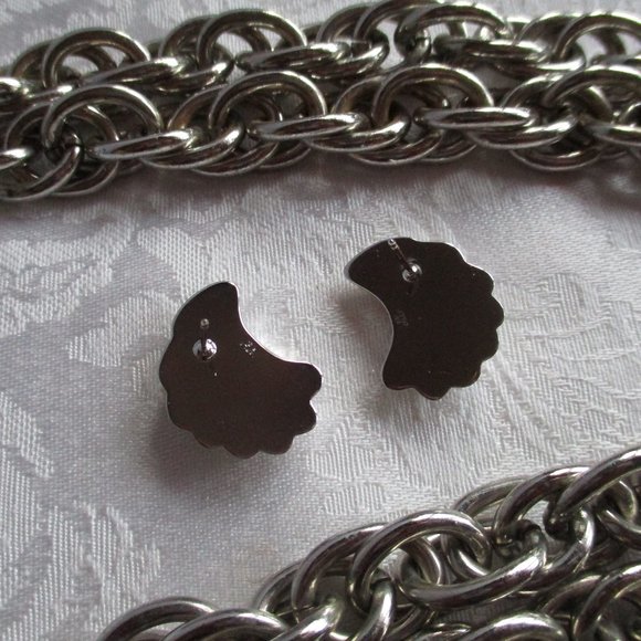 AUTHENTIC GENUINE STERLING SILVER SEA-SHELL PIECERED EARRINGS – NWOT - VINTAGE - Picture 4 of 16